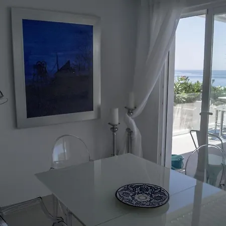 Holiday home In Mit Terrasse Direkt Am Und Herrlichem Blick